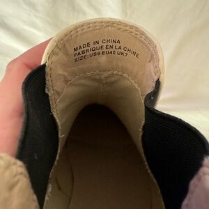 Urban outfitters boots size 9